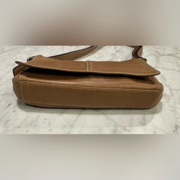 COACH adjustable shoulder bag - Picture 7 of 9